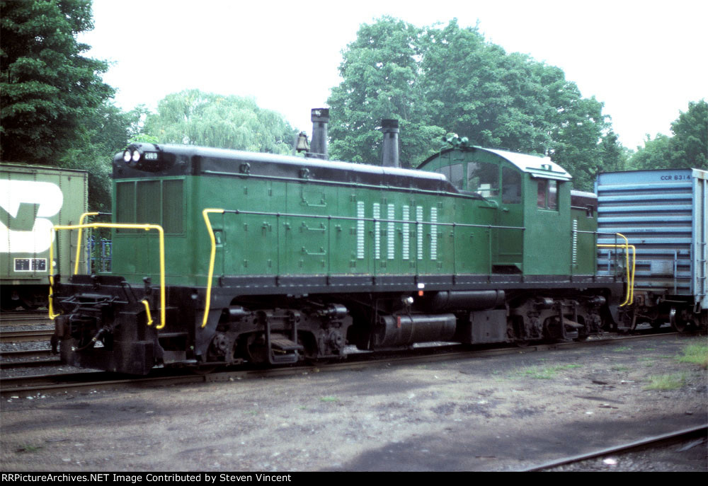 Massachusetts Central NW5 #2100 repainted but not yet lettered.